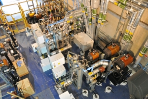 pump_%26_valve_bulge_operating_floor_in_LSTP