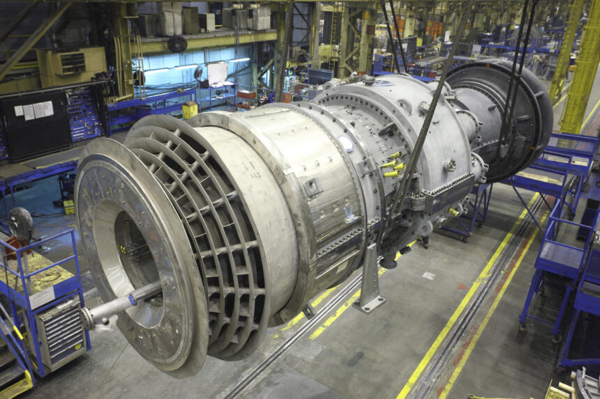 The 7E 3-series gas turbine features low emissions, helping users to meet increasingly stringent air quality standards
