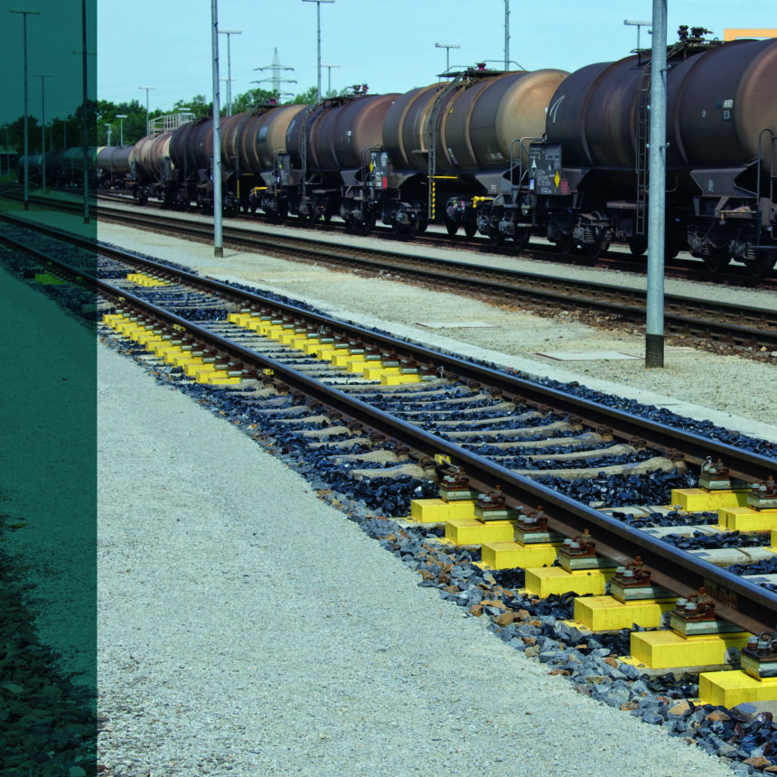The weighbridge is specifically designed for the weighing of liquids transported by rail