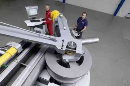 In the CPS Centre tube diameters up to 220 mm are machined by cold forming on modern CNC bending machines