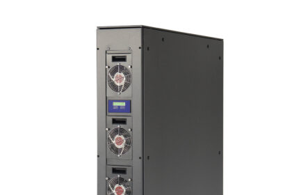 Schroff Varistar SHX30: cooling within an aisle containment