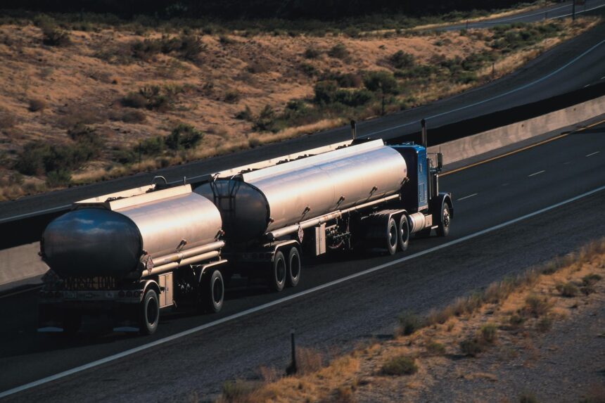 truck_on_road_RF