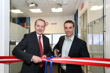 Troy Stewart (left), ABB’s Oil and Gas Service Manager with Mike Backus (right), Nexen’s Technical Services Manager