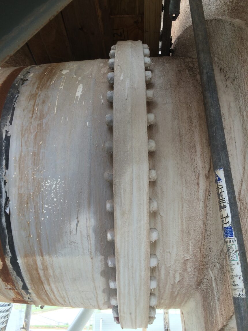 Flange in perfect condition after 10 months in service