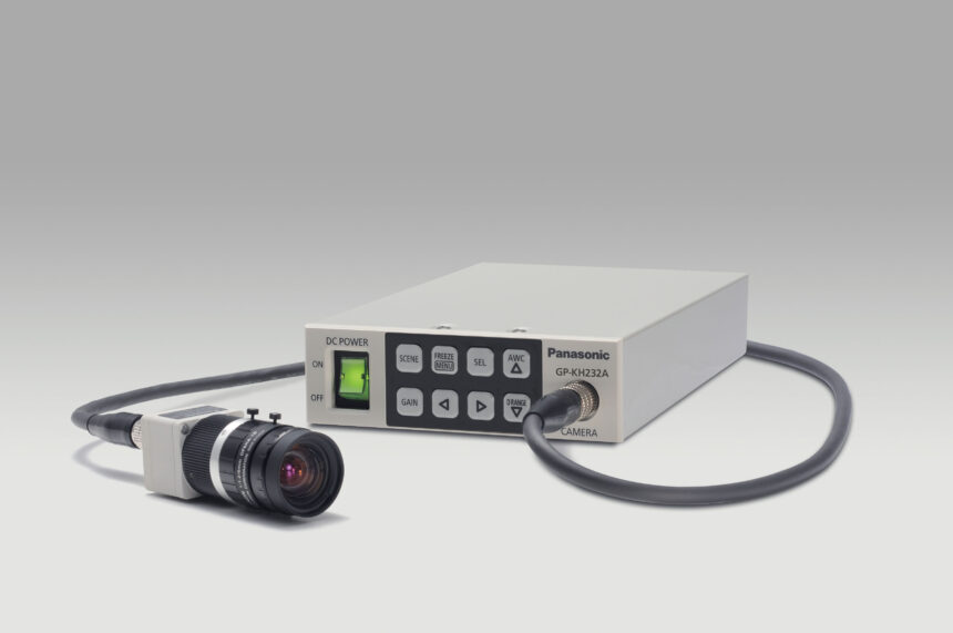 GP-KH232A_D_Lens_on_H