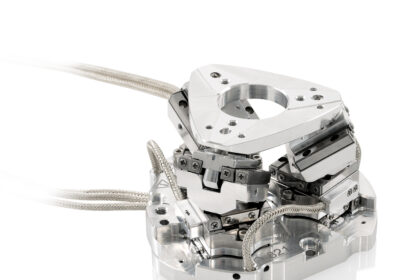 Parallel kinematic SpaceFABs have six motion axes and are suitable for applications where samples, detectors or tools need to be moved and rotated