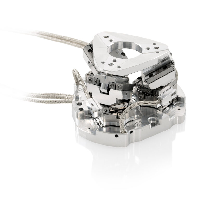 Parallel kinematic SpaceFABs have six motion axes and are suitable for applications where samples, detectors or tools need to be moved and rotated