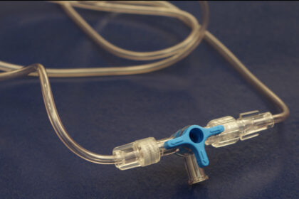 Plastic bonder Vitralit UV 4050 LV from Panacol - IMGP1146-2