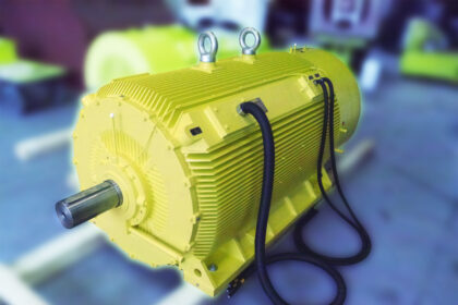 Two long-lasting, robust pit fans with special dimensions for direct installation into the fan housing left Berlin for Asia in June 2016