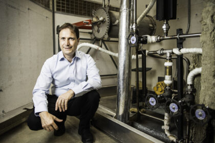 Professor Frank Bruno from University of South Australia, specialist equipment