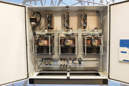 REO206 - REOSTAB voltage stabiliser - IMAGE