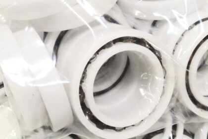 SMB003 - plastic bearing range - HN