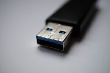 USB