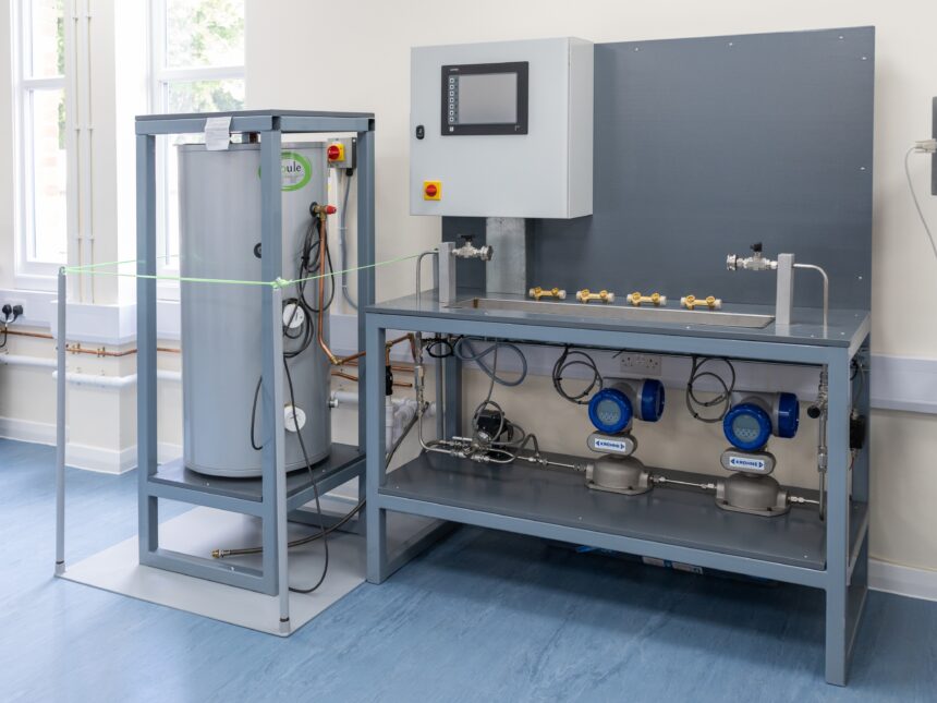 Dynamic flow testing equipment at CeramTec
