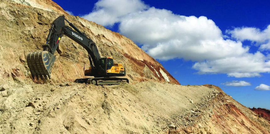 The Volvo EC480D is a heavy-duty excavator that reduces operating costs