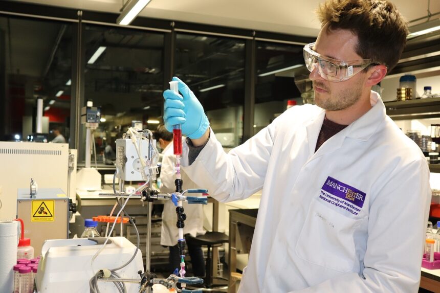 PhD student Tobias Bohn at work in the NGI lab