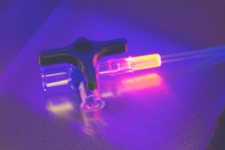 Orange fluorescing tube - Panacol Vitralit 7311 FO - IMGP2295