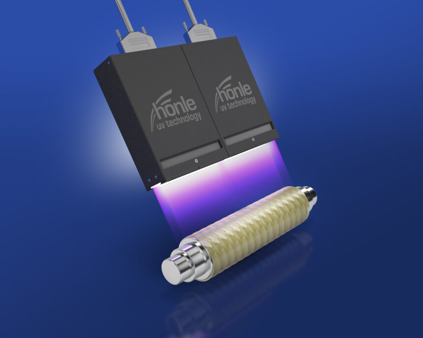 The winding of a rotor impregnated with Vitralit® UD 1405 is cured under UV LED light
