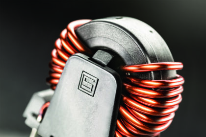 The DKIV-1 current compensated chokes comply with IEC 60938