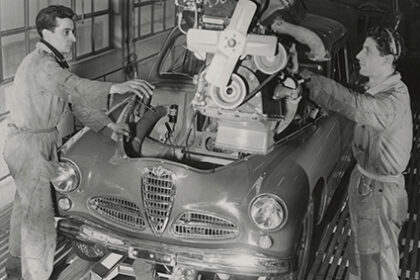This is how it used to be done: Alfa Romeo’s finest on the assembly line in Portello