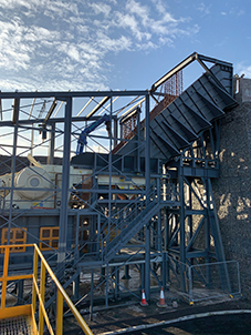 Jaw crushing machines can get blocked with stones