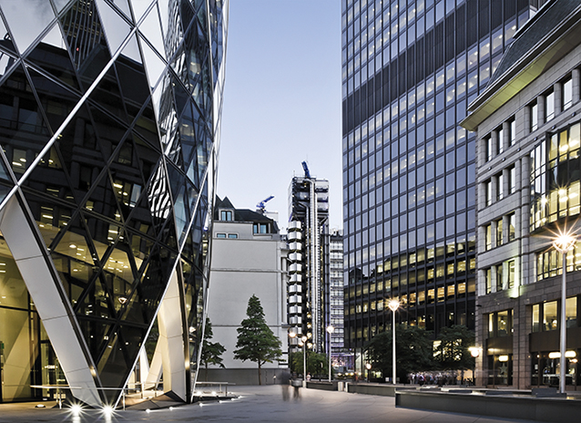 Operators can use an application called ‘UrbanMaster’ developed by lighting specialists DWW Windsor. This allows for granular control of brightness levels when required