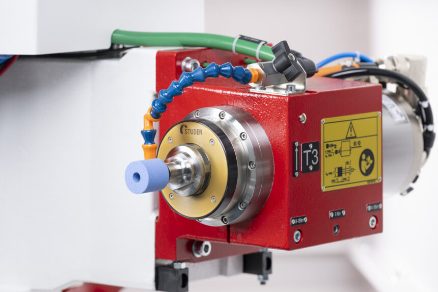 The multi-range internal grinding spindle, image via Studer